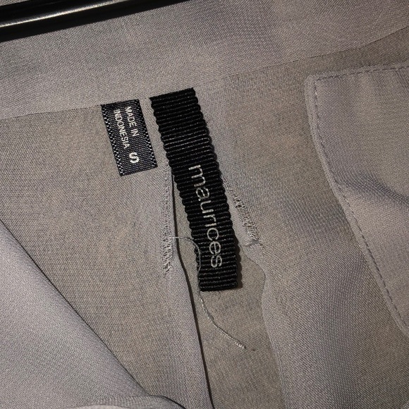 Maurices Light Grey Blouse - Picture 3 of 6